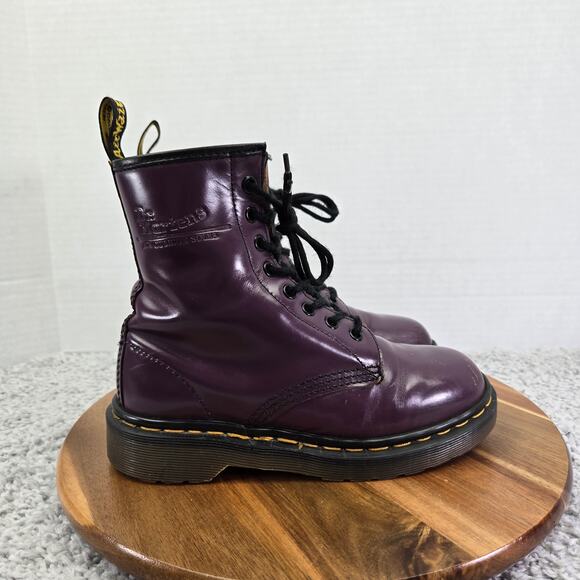 Vtg Dr. Martens Made in England 1460 Purple Leather Trench Combat Boot UK 3 US 5 - Picture 3 of 15